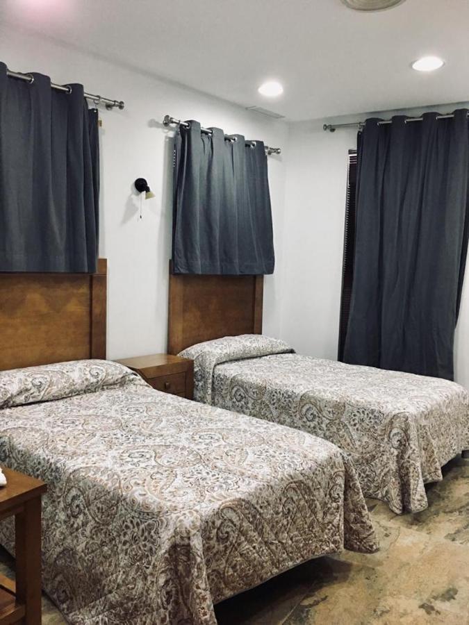 치클라나 데 라 프론테라 Avenida Reyes Catolicos 아파트 객실 사진